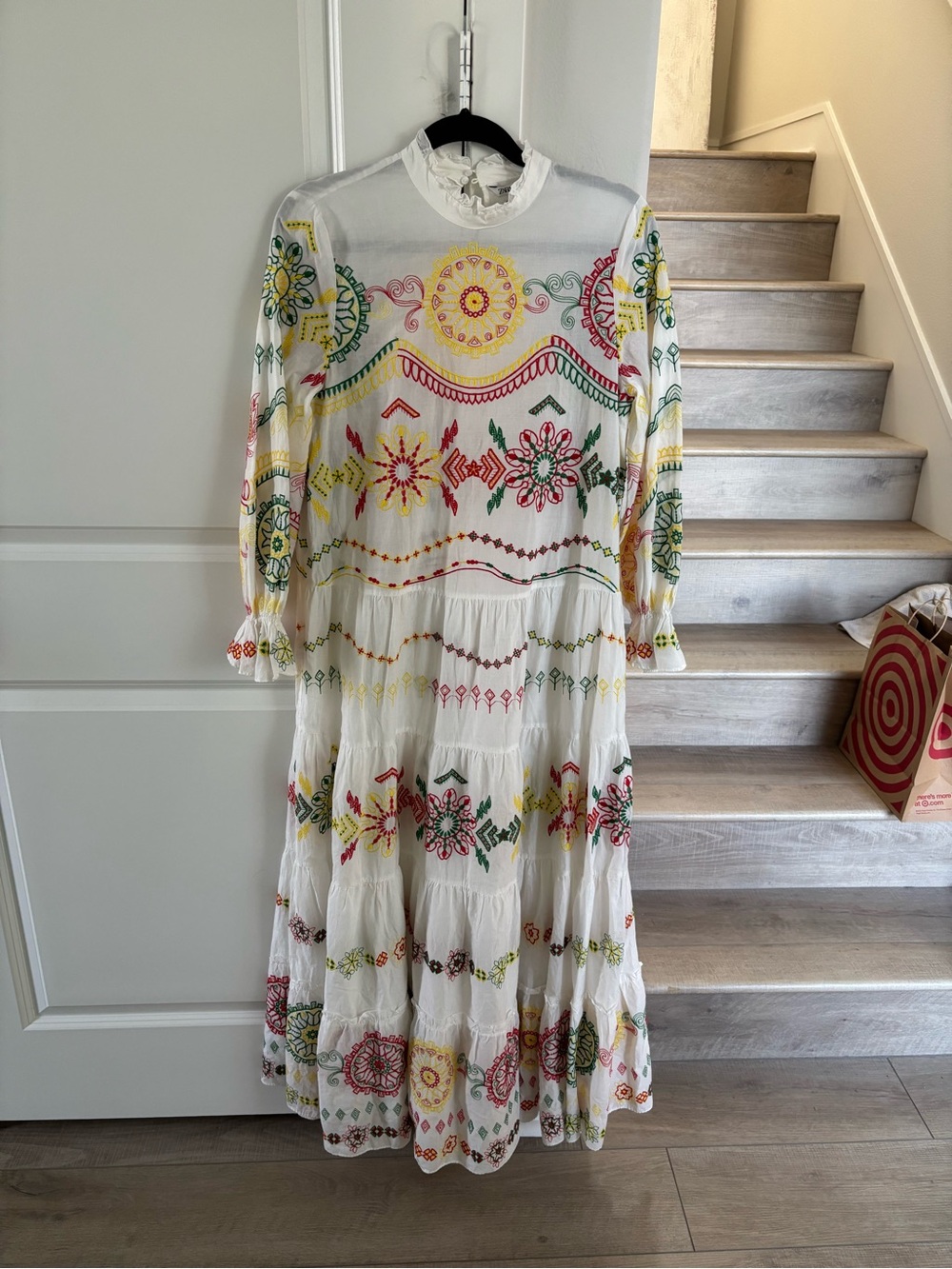 ZARA White Embroidered Maxi Dress - Picture 4 of 10